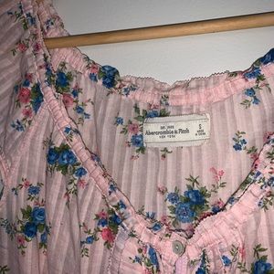 Floral hollister shirt